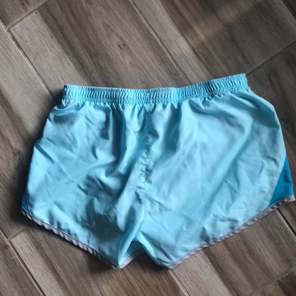 Nike Running Shorts - Picture 3 of 3